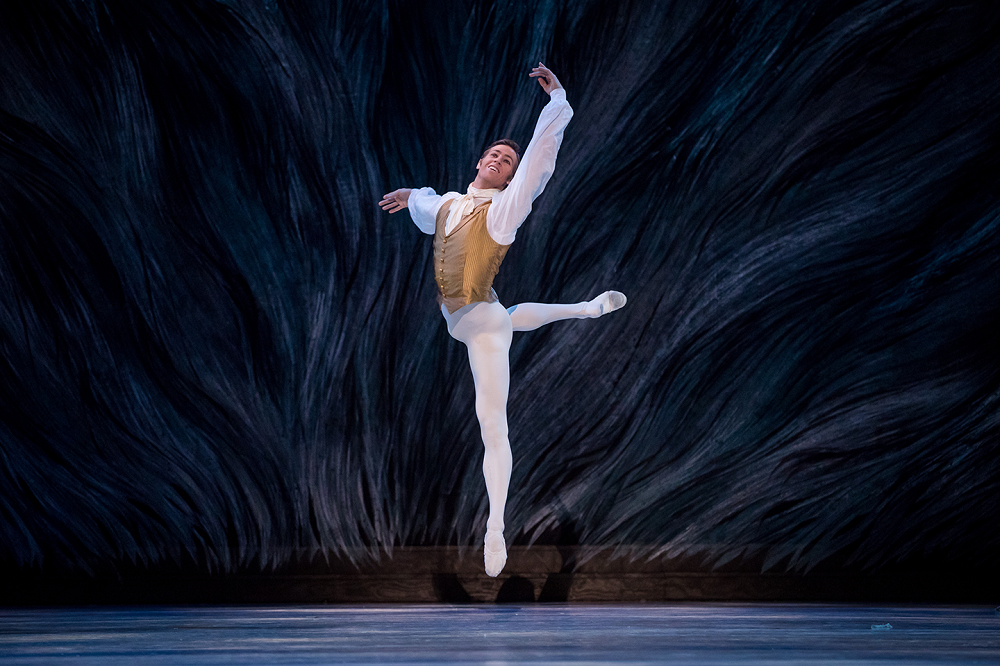 Ty King-Wall is the new Artistic Director for The Royal New Zealand Ballet!