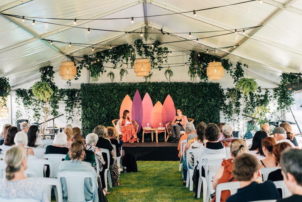 Hannah Kent in conversation with Molly Murn at Living Landscapes Writer's Festival, photo by Flavia Watkins (Sondr Creative)